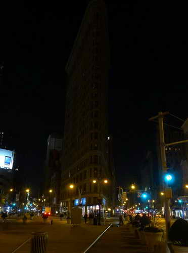 NYC_2012-11-22 22-50-08_P1070590